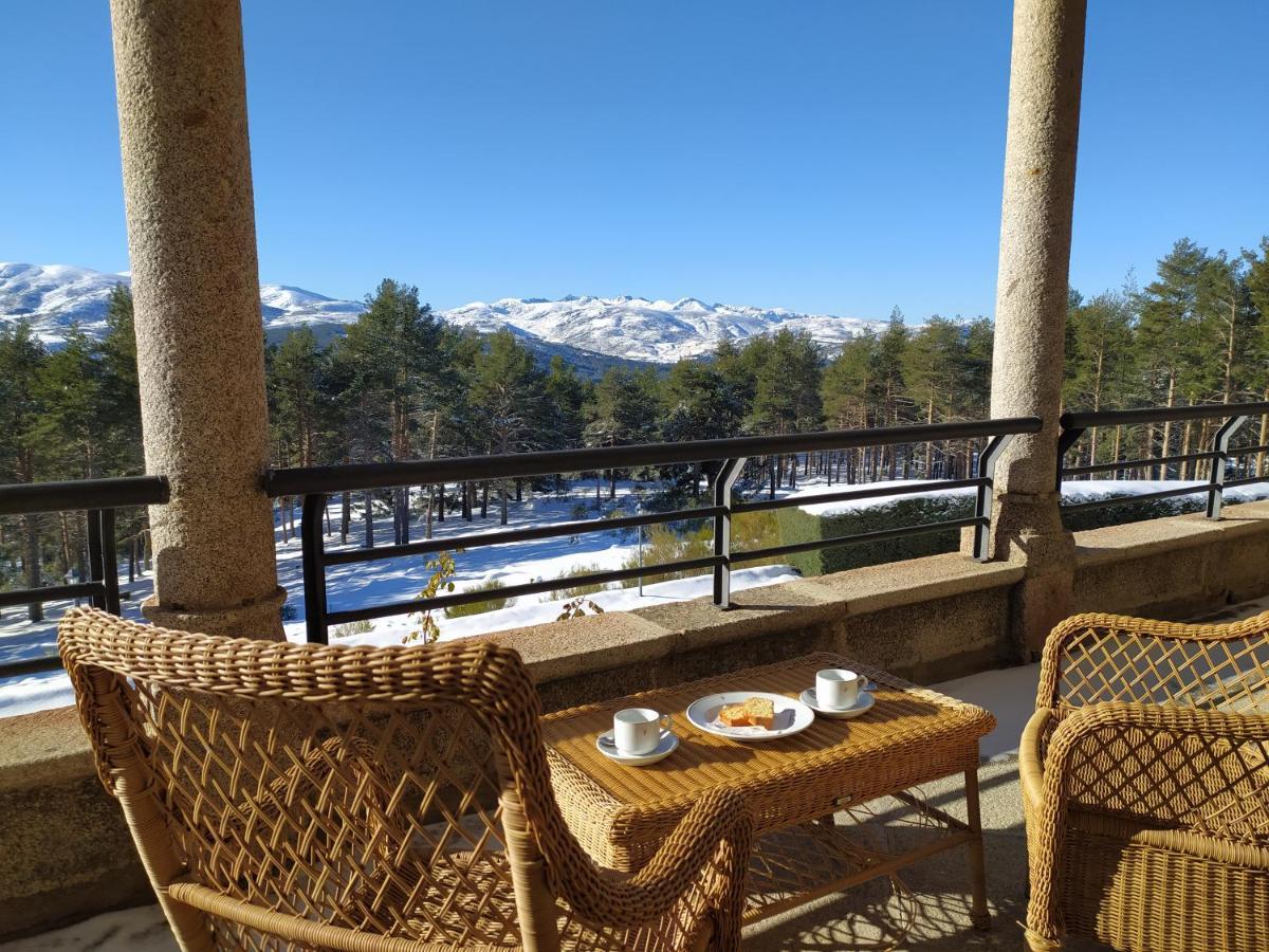 Parador De Gredos Navarredonda de Gredos Exteriör bild