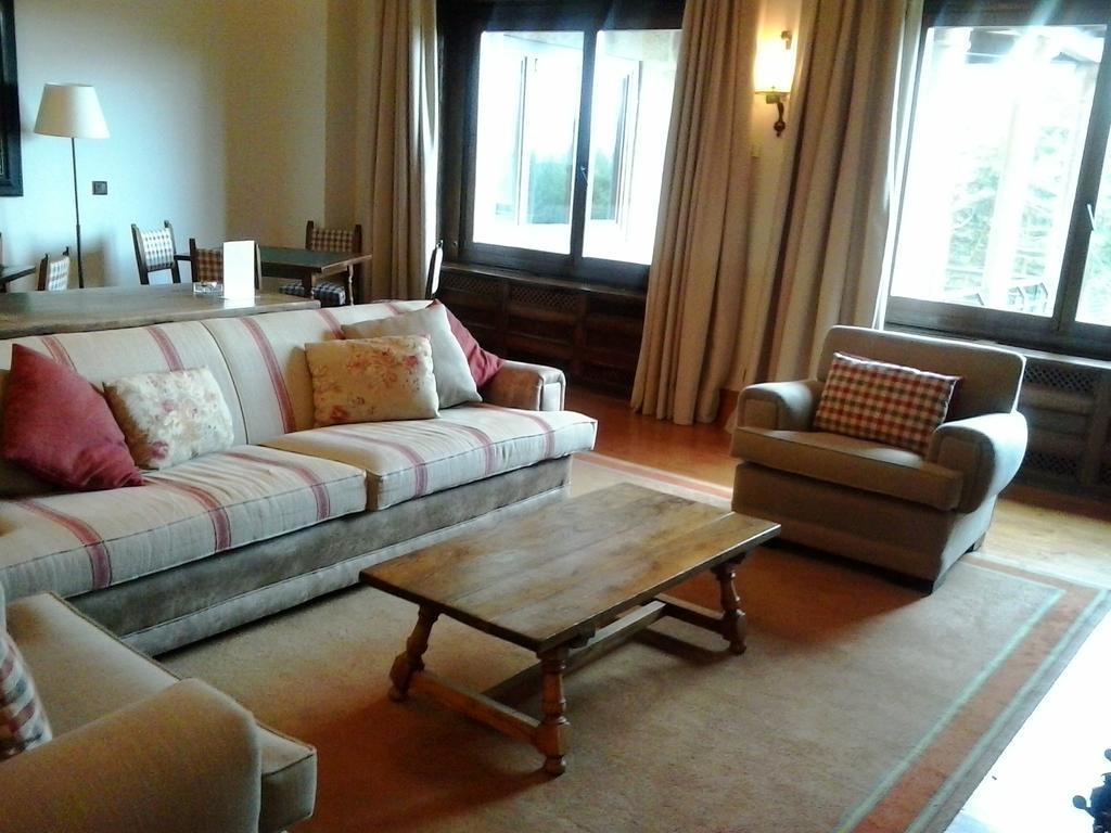 Parador De Gredos Navarredonda de Gredos Exteriör bild