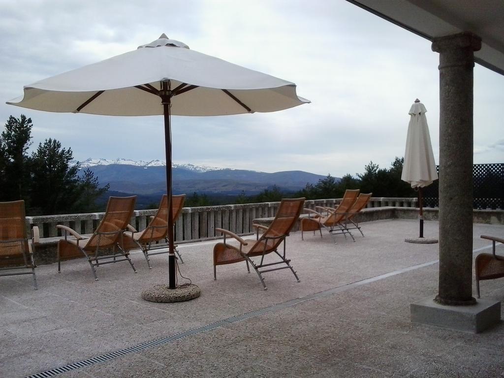 Parador De Gredos Navarredonda de Gredos Exteriör bild