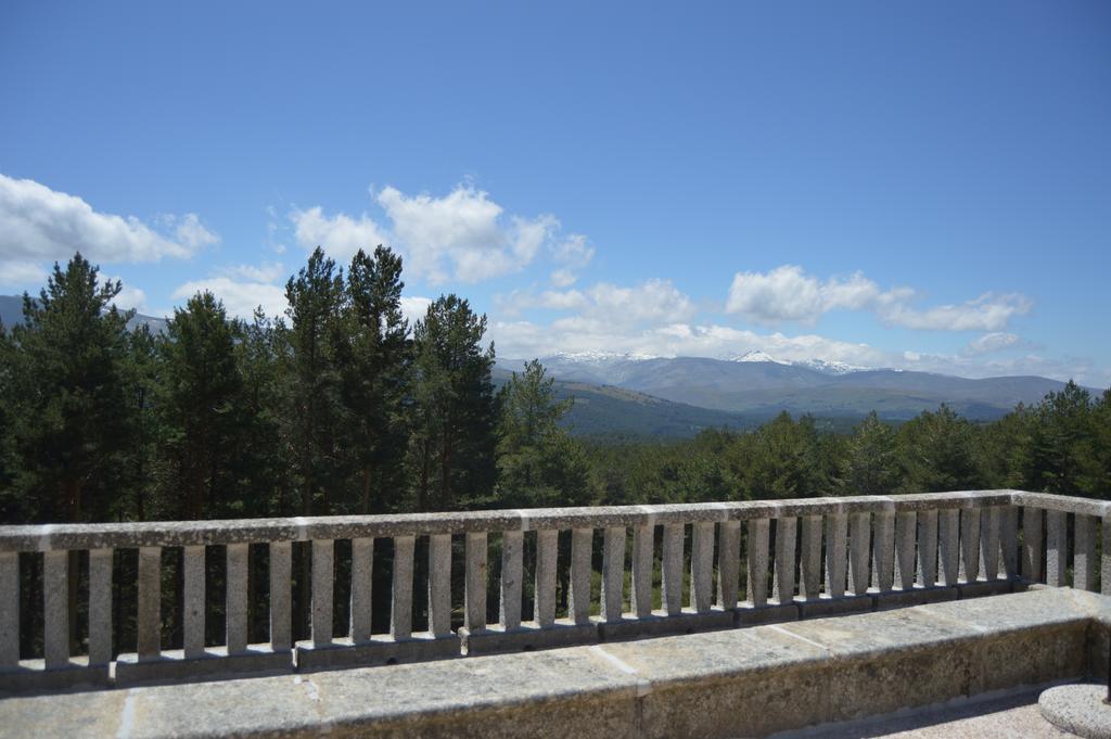 Parador De Gredos Navarredonda de Gredos Exteriör bild