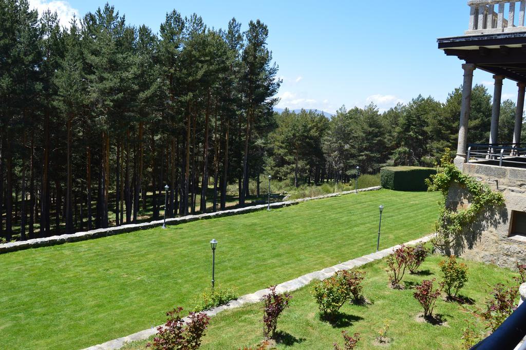 Parador De Gredos Navarredonda de Gredos Exteriör bild